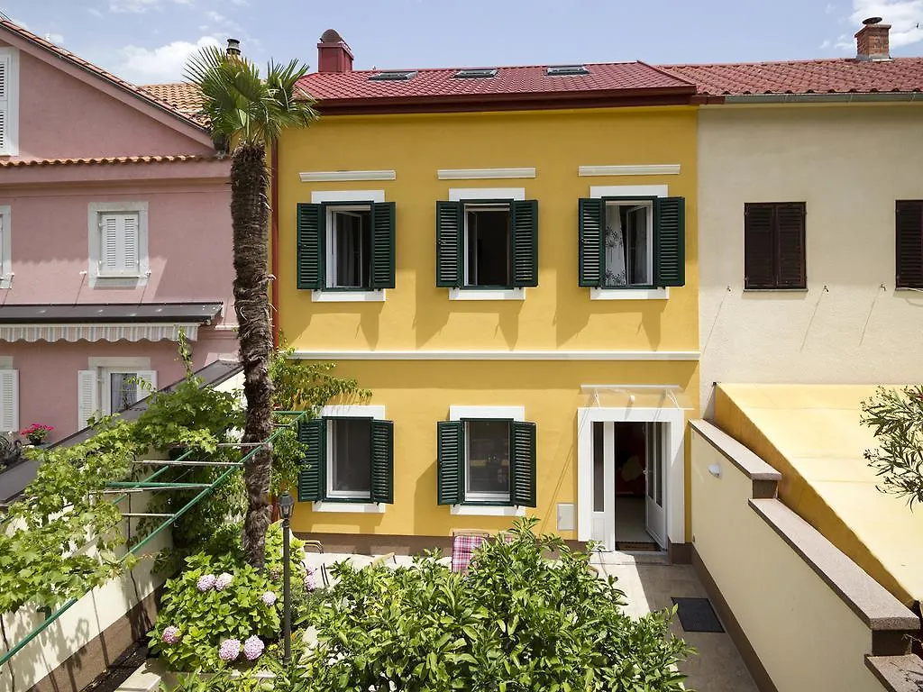 Little Villa Tony- Center 40M Beach Crikvenica