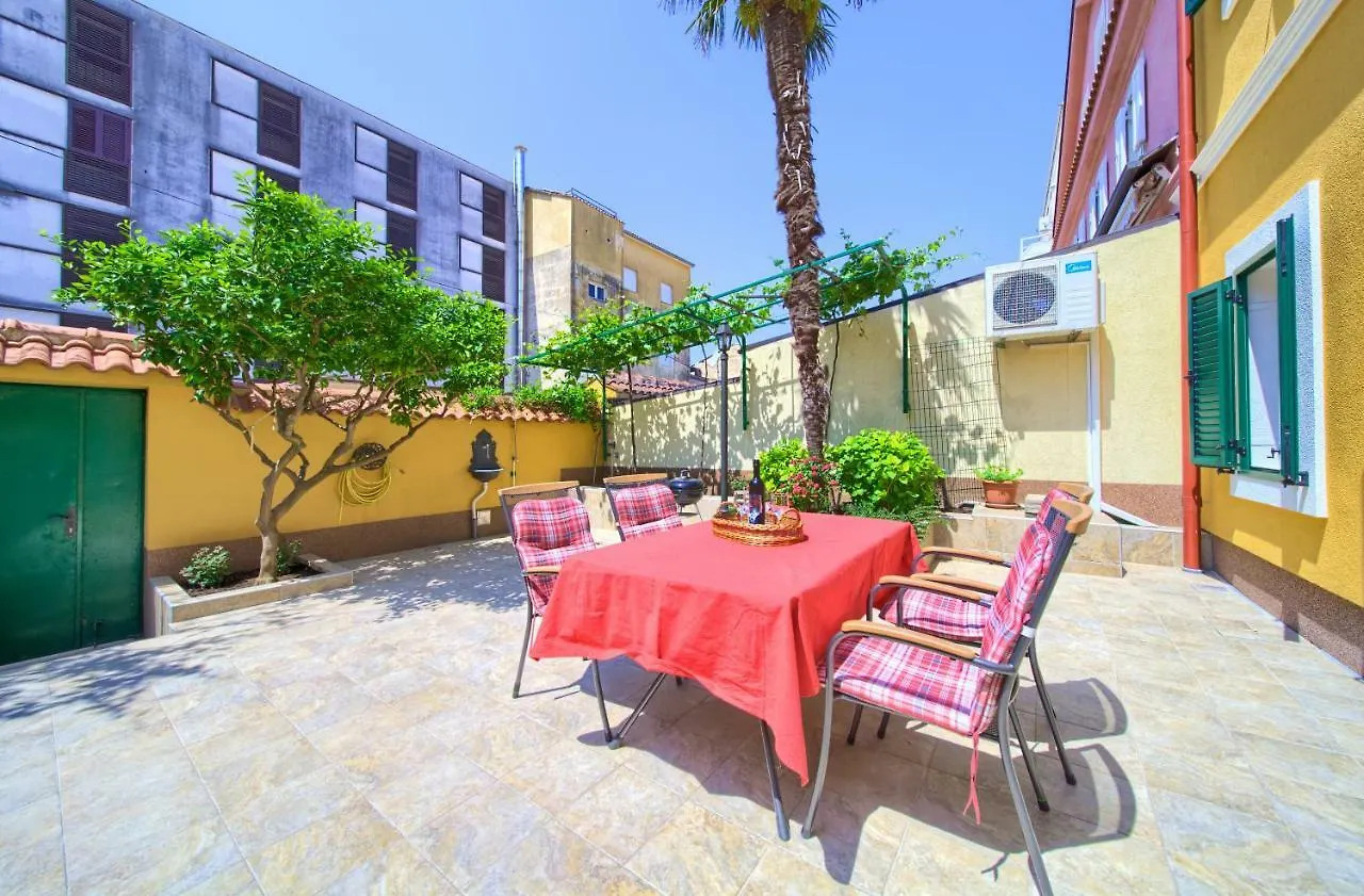 Little Villa Tony- Center 40M Beach Crikvenica Holiday home