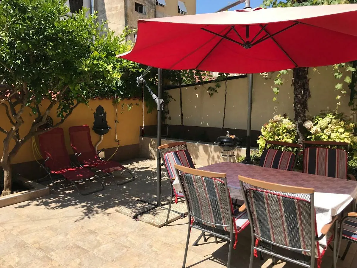 Little Villa Tony- Center 40M Beach Crikvenica