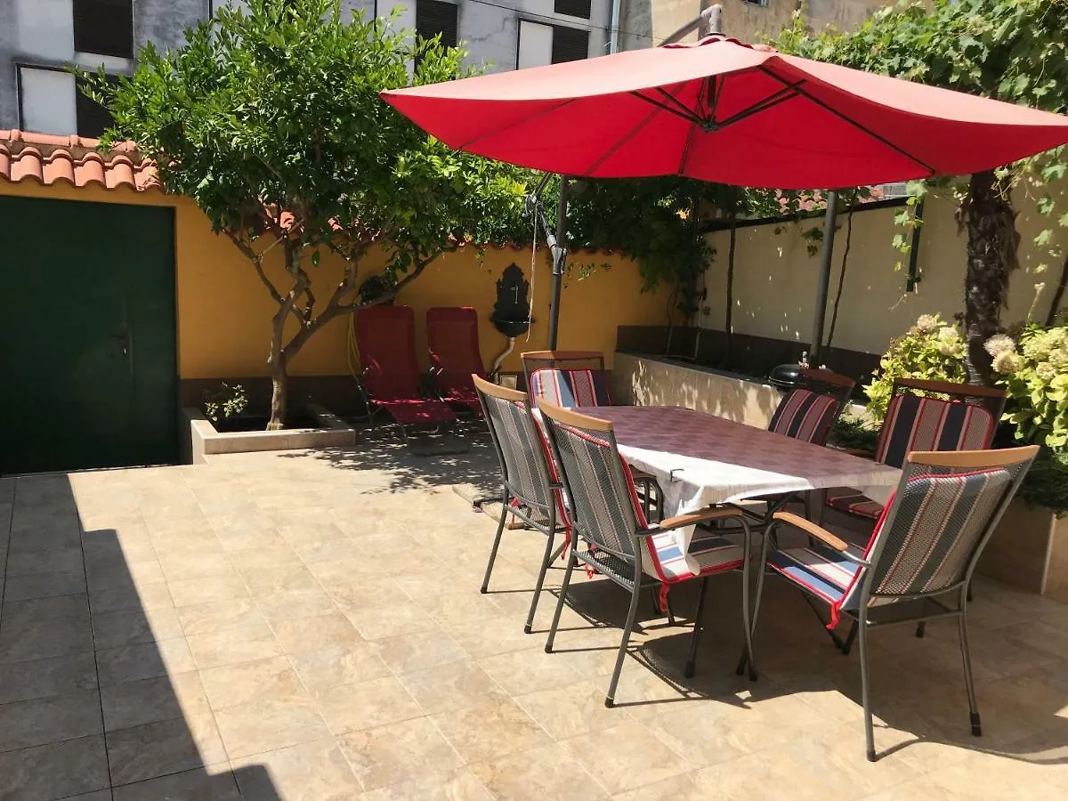 Holiday home Little Villa Tony- Center 40M Beach Crikvenica
